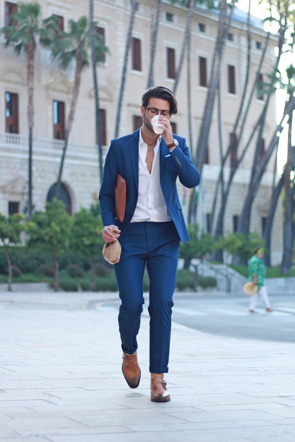 9 examples of how to elegantly wear a blazer this summer