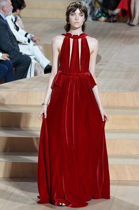 Valentino. Collection which in its own way is another landmark in the history of Rome