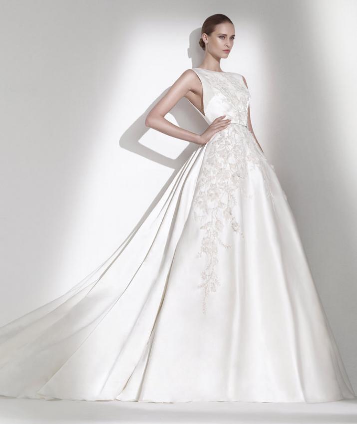 Extravaganza of beauty and style. Couture wedding dresses