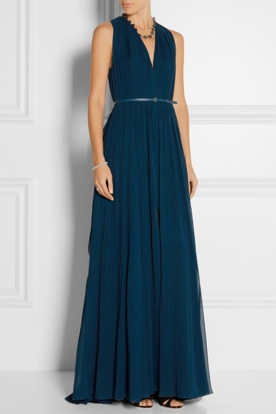 Going to an evening party. Gown or cocktail dress?