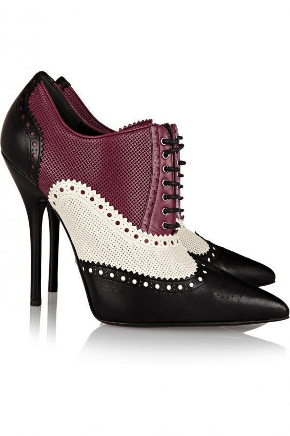 All women's passion. Top brand shoes