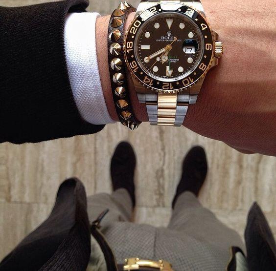 Watches and Braceletsfor a Perfect Combination